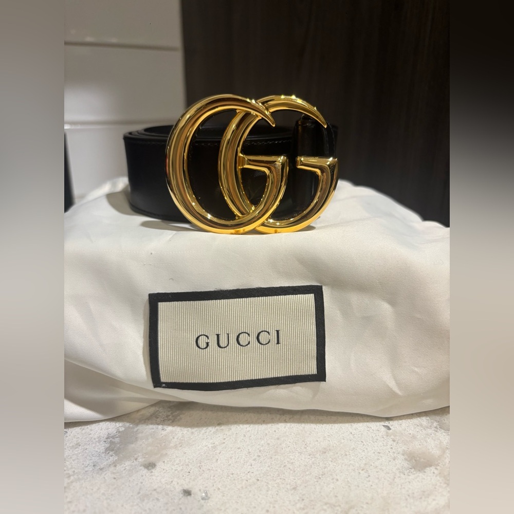 Gucci - GG MARMONT LEATHER BELT WITH SHINY BUCKLE